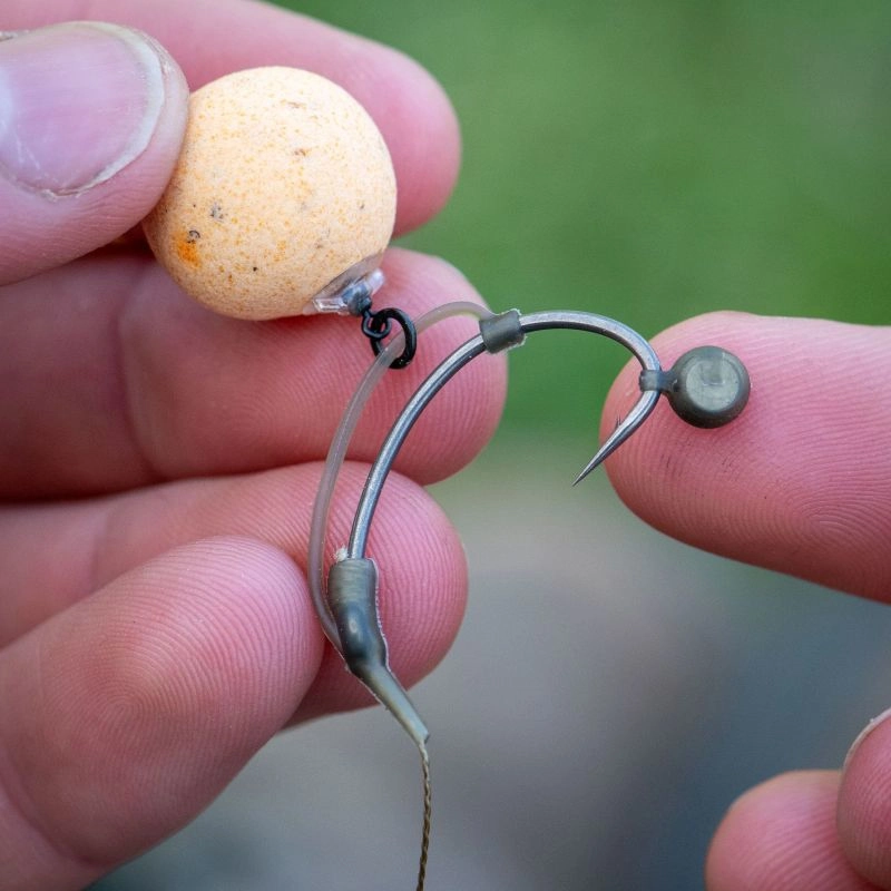 Fox Edges Shot On The Hook